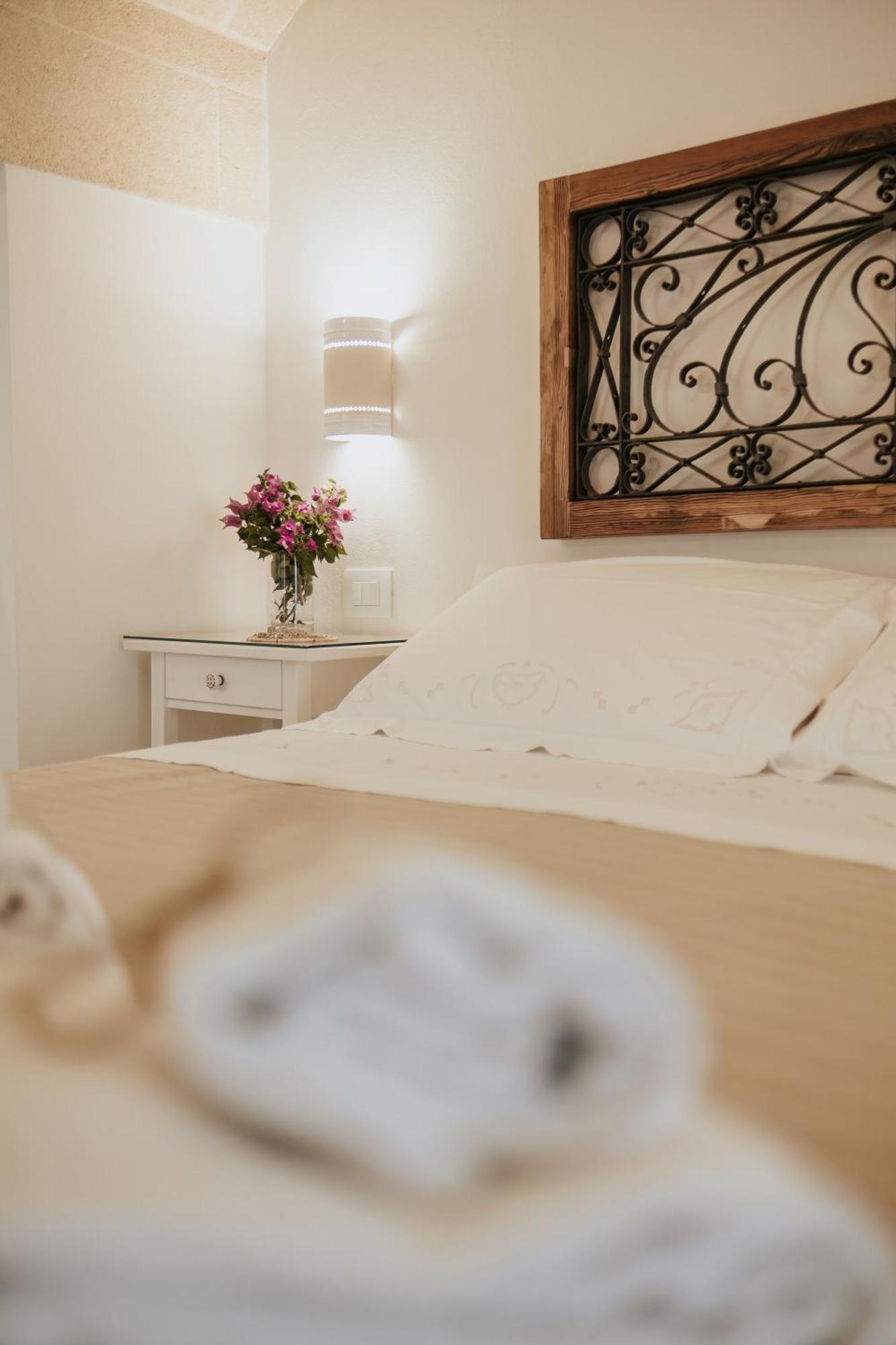 Le Maioliche - Apulian B&B Ґроттальє Екстер'єр фото